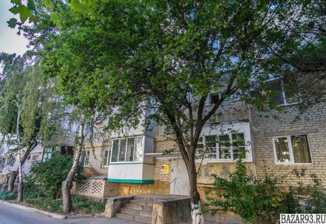 Продам квартиру 4-к квартира 80 м² на 4 этаже 5-этажного кирпичного дома