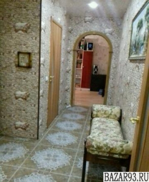 Продам квартиру 3-к квартира 65 м² на 2 этаже 2-этажного кирпичного дома